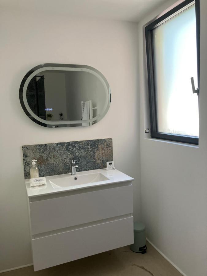Chambre Avec Petit-Dejeuner En Provence Luberon La Tour-dʼAigues Εξωτερικό φωτογραφία